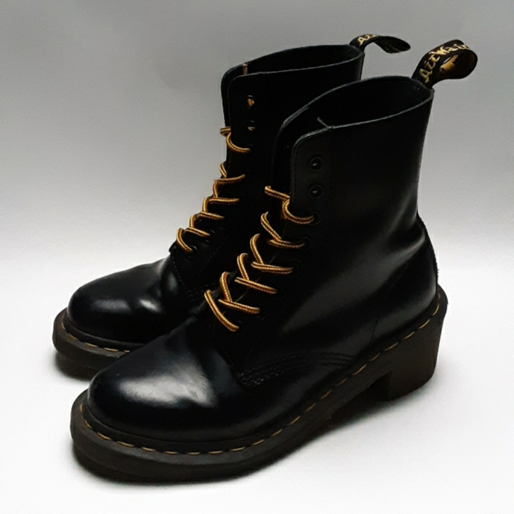 Dr. Martens Clemency Boots size 6